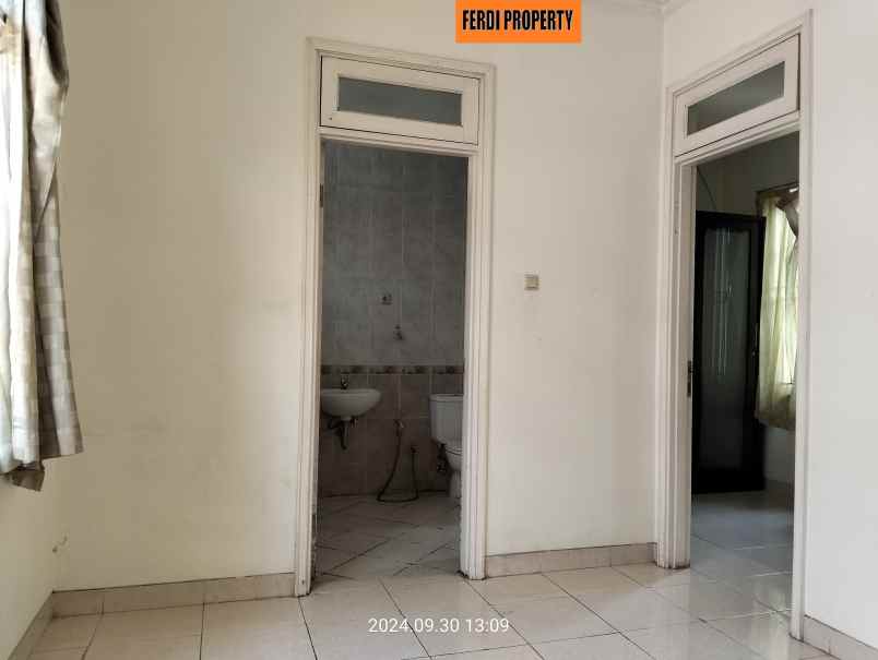 dijual rumah perumahan citra gran cibubur