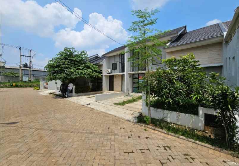 dijual rumah perumahan jagorawi estate