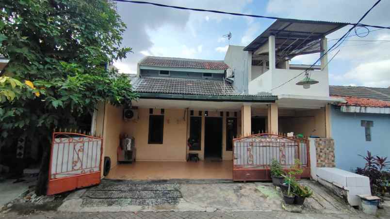 dijual rumah perumahan pondok arum