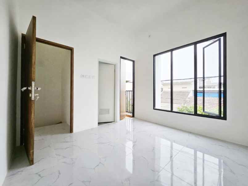 dijual rumah perumahan pondok ungu