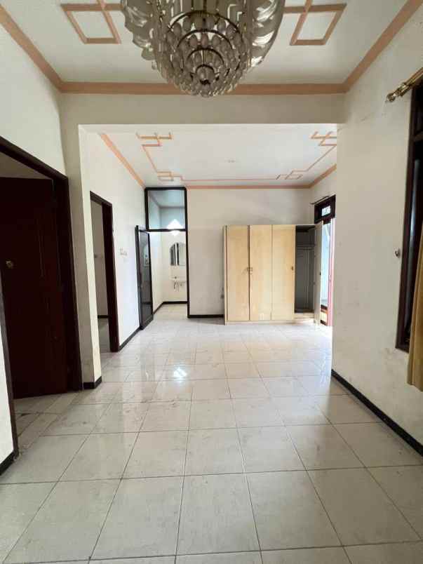 dijual rumah ploso
