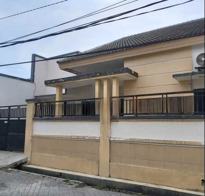 dijual rumah ploso timur