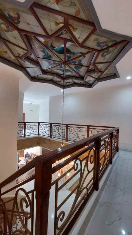 dijual rumah ploso timur