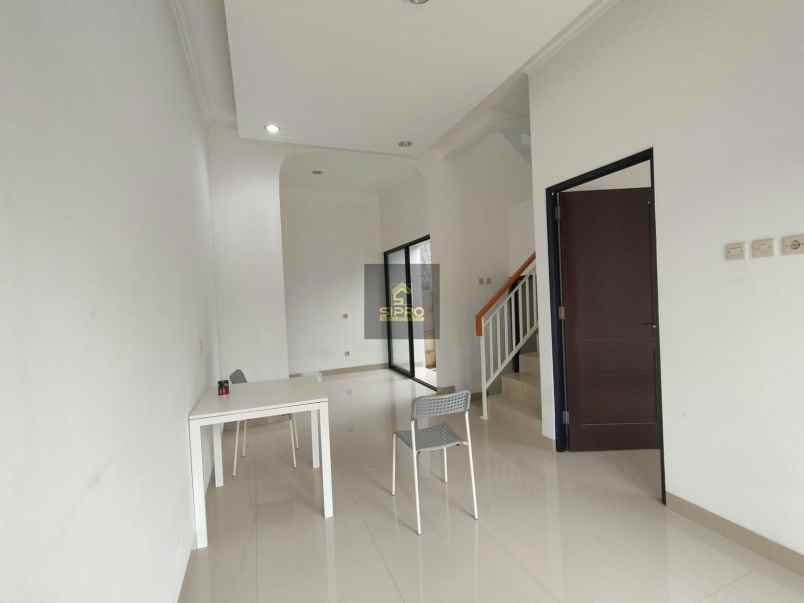 dijual rumah pondok benda pamulang