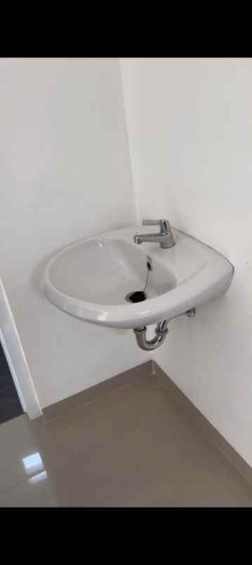 dijual rumah pondok gede