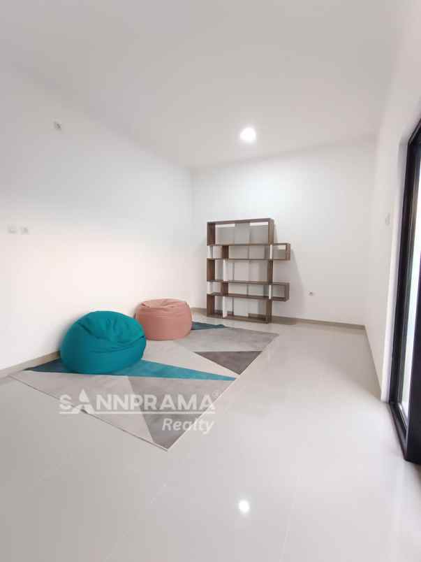 dijual rumah pondok petir