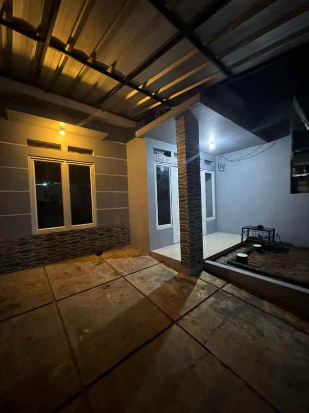 dijual rumah pondok petir depok