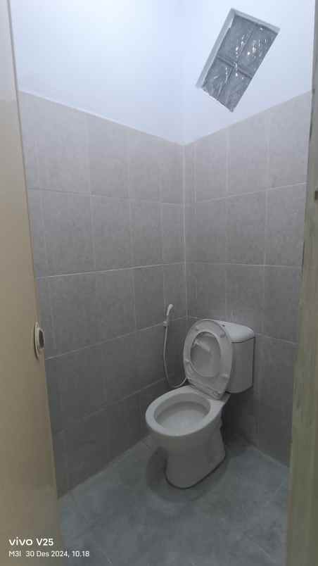 dijual rumah pondok ungu permai