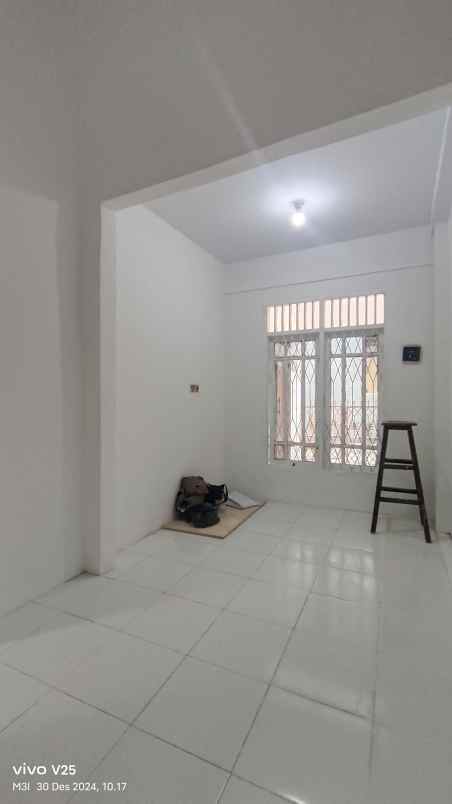 dijual rumah pondok ungu permai