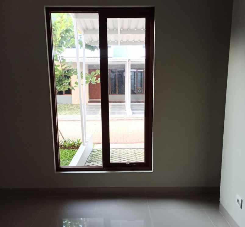 dijual rumah premier estate 2 pondok