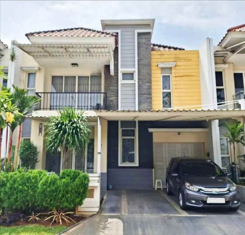 dijual rumah puri mansion kembangan