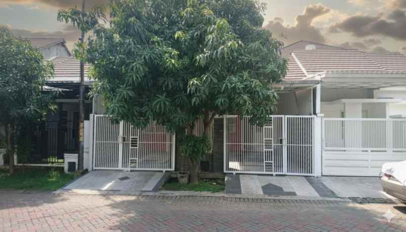 dijual rumah purimas surabaya timur