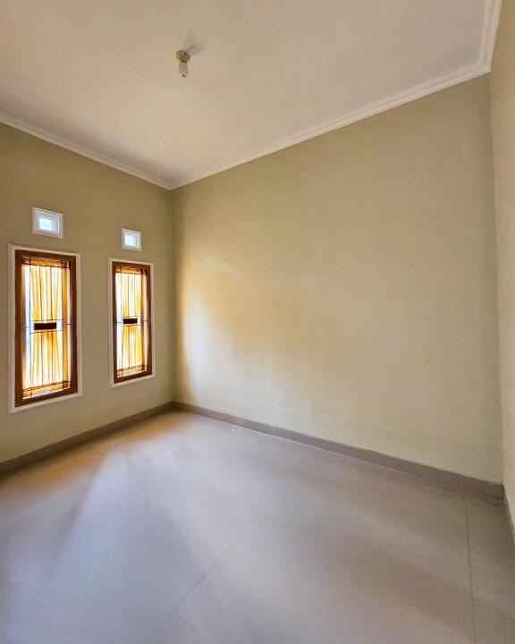 dijual rumah purwomartani kalasan