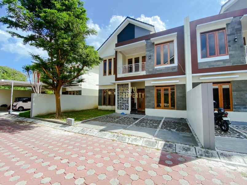 dijual rumah purwomartani kalasan sleman