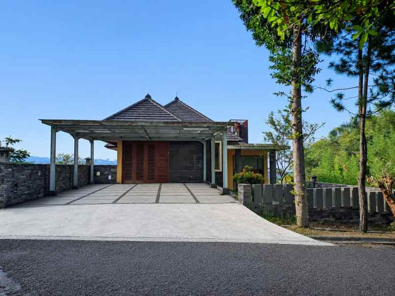 dijual rumah resort dago pakar bandung