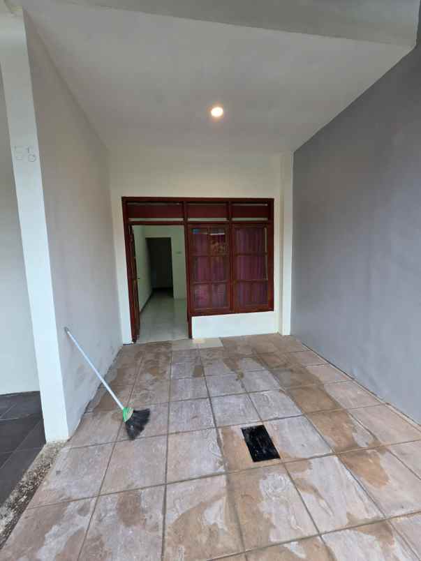 dijual rumah rewwin waru sidoarjo