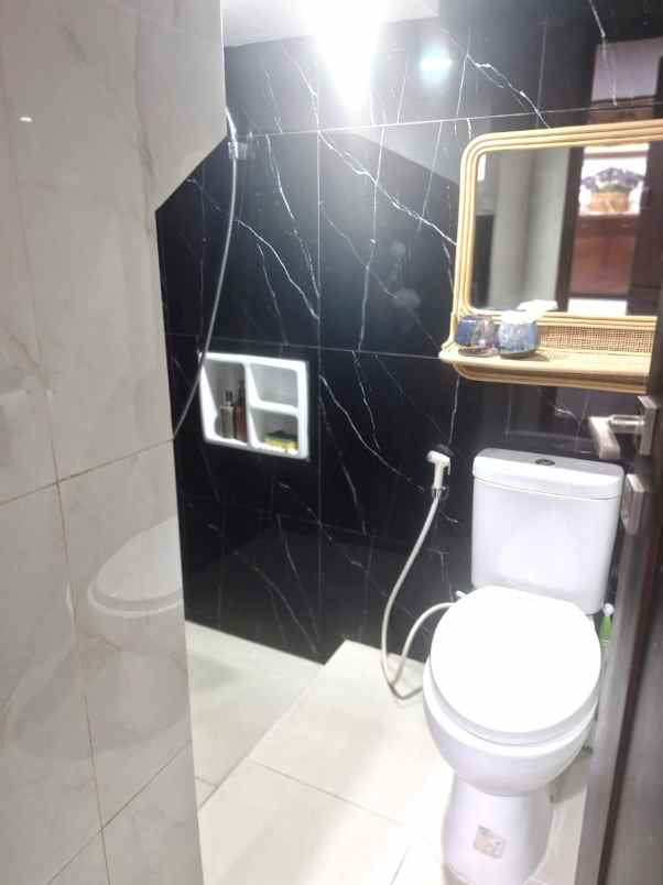 dijual rumah royal residence cakung