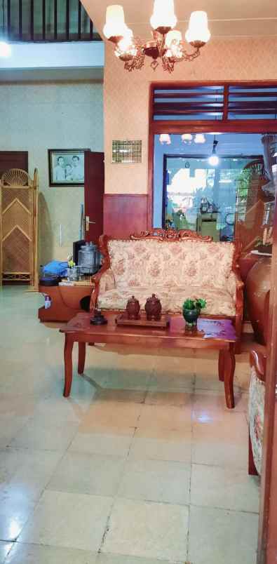 dijual rumah rumah komplek depkes