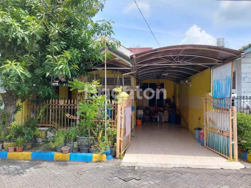 dijual rumah rungkut