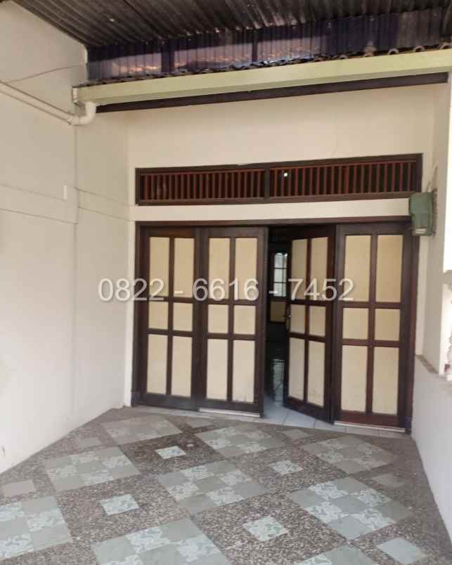 dijual rumah sariwangi regency