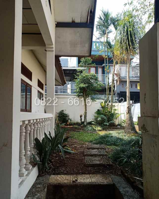 dijual rumah sariwangi regency