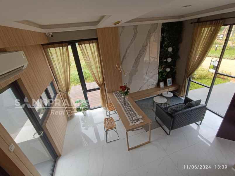 dijual rumah sawangan baru