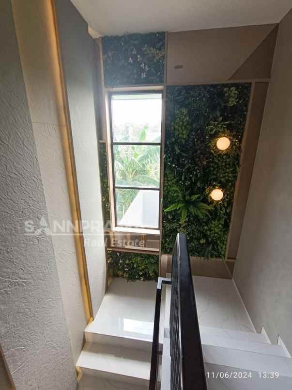 dijual rumah sawangan baru