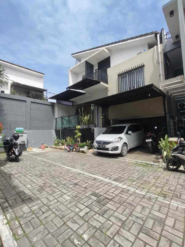 dijual rumah secondary dalam cluster siap huni