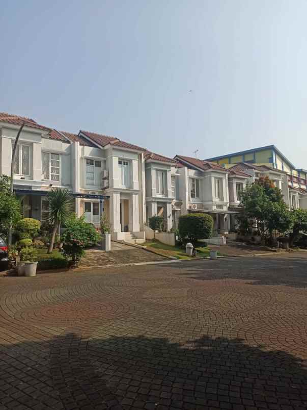 dijual rumah siap huni di citragran cibubur