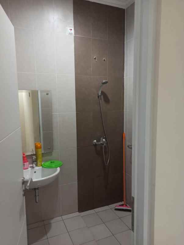 dijual rumah siap huni di citragran cibubur