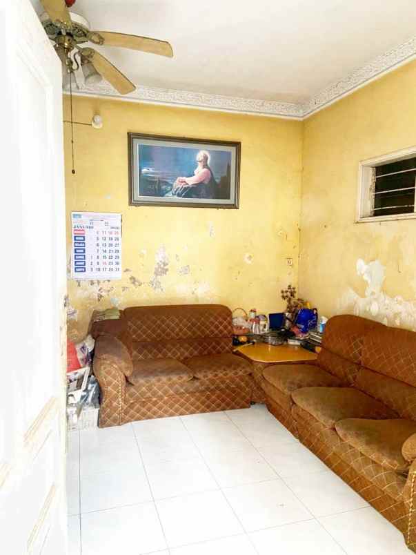 dijual rumah simo magerejo
