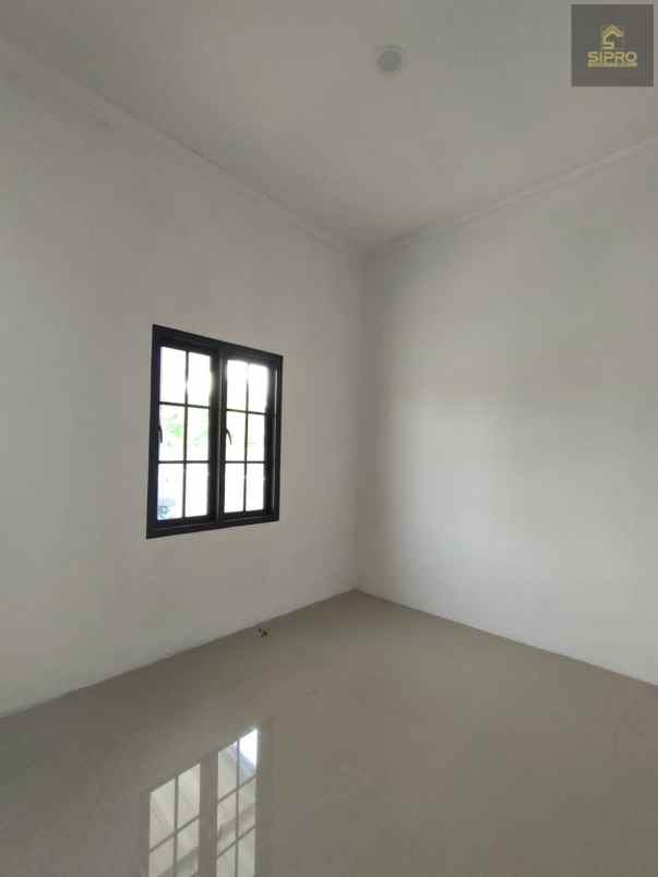 dijual rumah sip 722