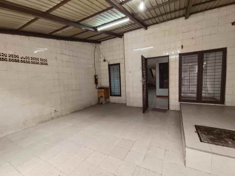 dijual rumah sunter metro