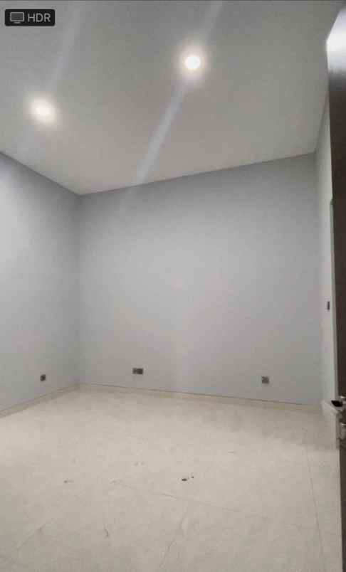 dijual rumah sutorejo indah