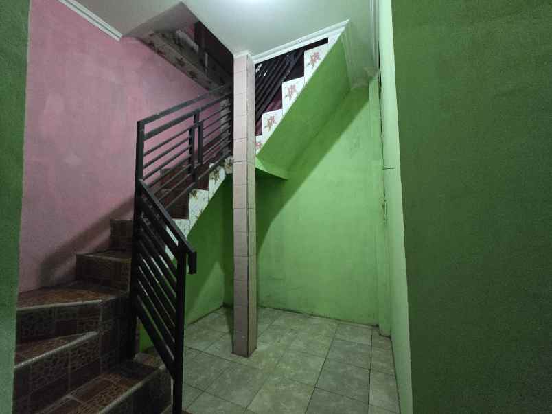 dijual rumah talaga bestari cluster re