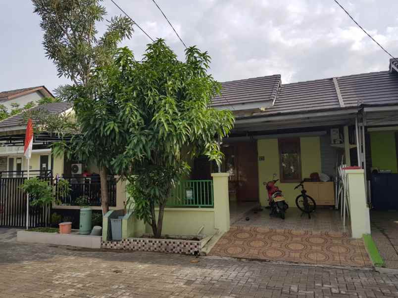 dijual rumah talaga bestari tangerang