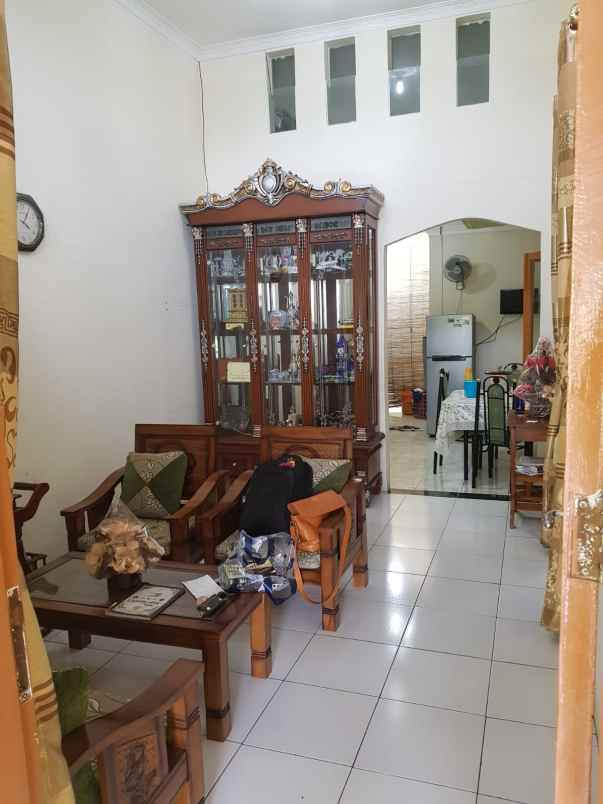 dijual rumah talaga bestari tangerang