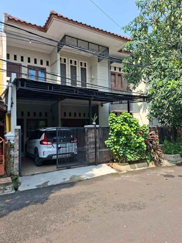 dijual rumah taman galaxy tab