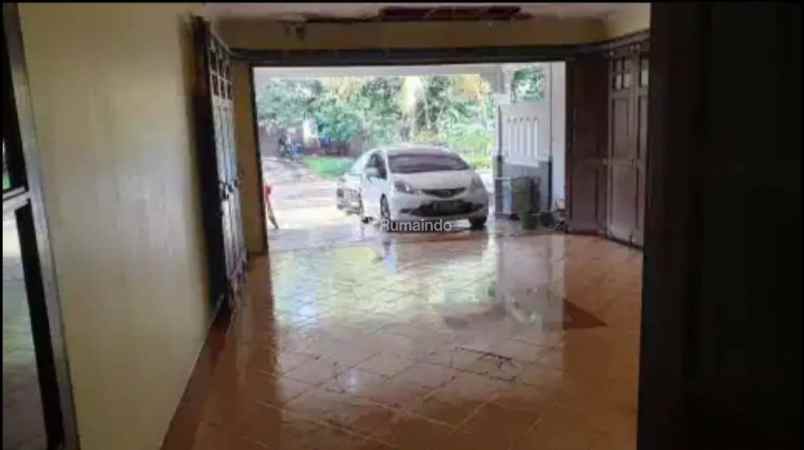 dijual rumah taman kenari nusantara