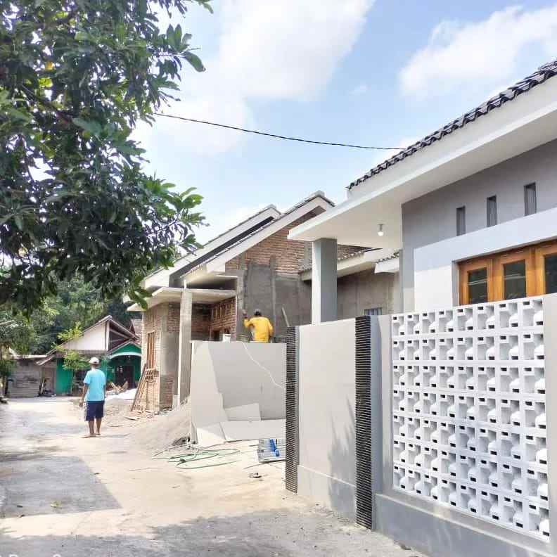 dijual rumah tamanmartani