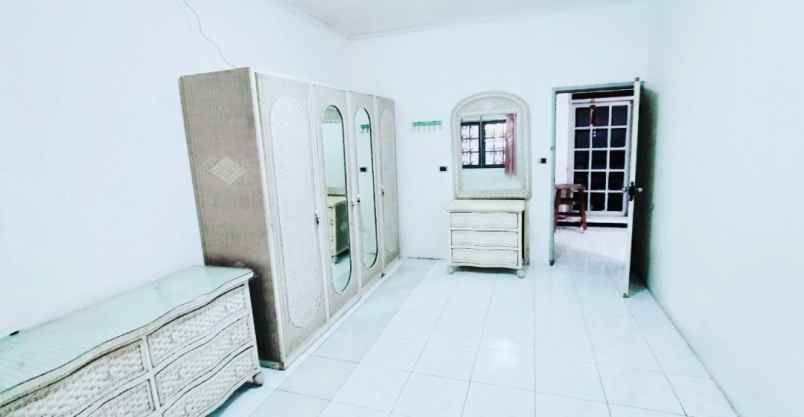 dijual rumah tanjungsari baru