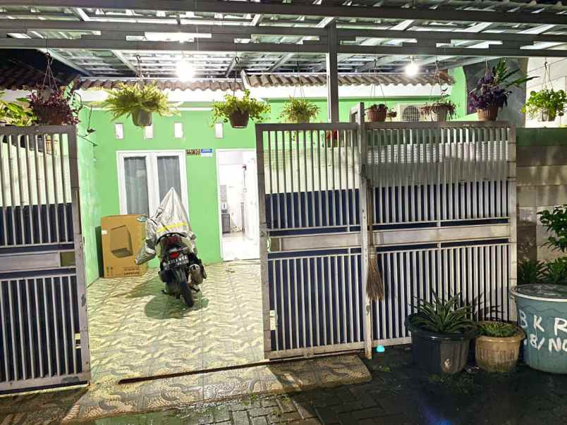 dijual rumah tegal kemang