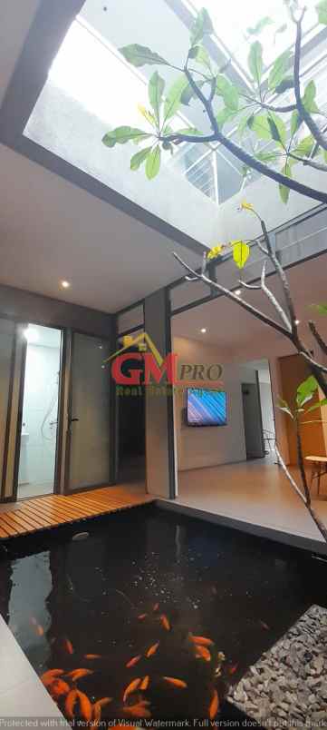 dijual rumah turangga