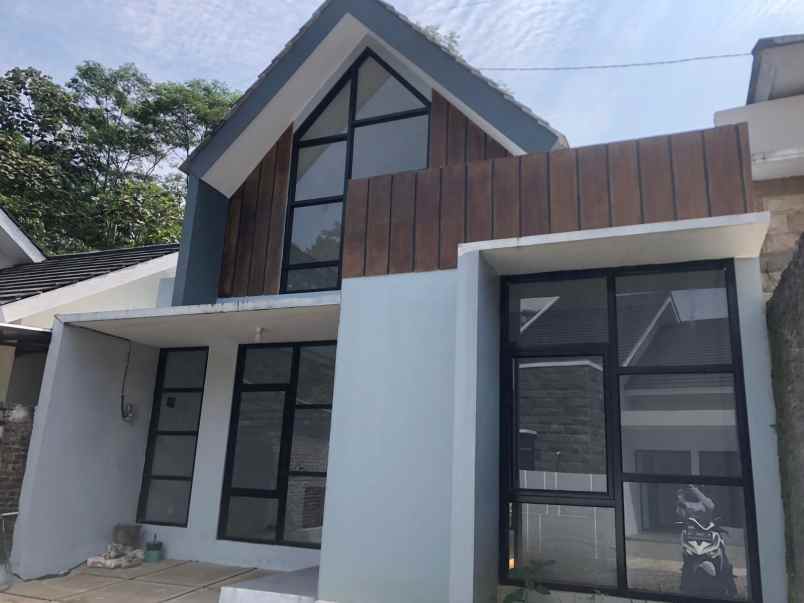 dijual rumah unnes