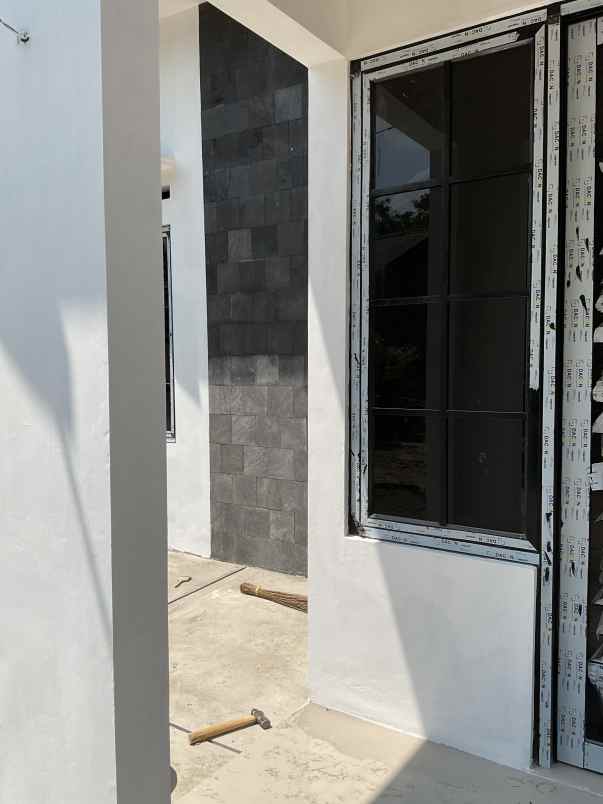 dijual rumah unnes