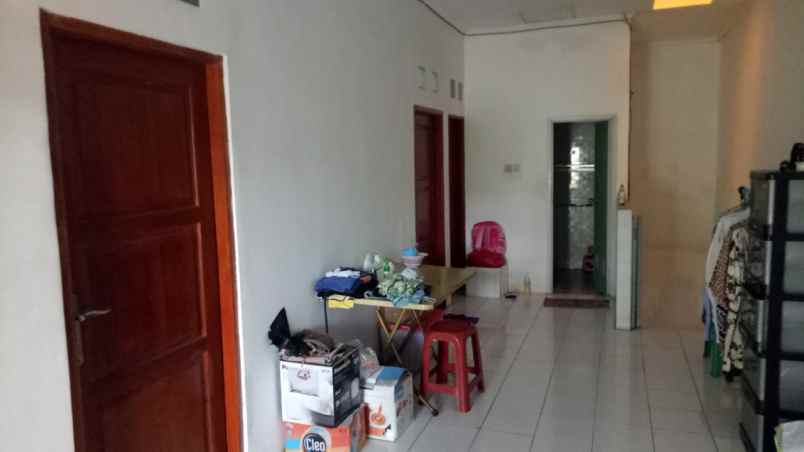 dijual rumah vila tomang baru