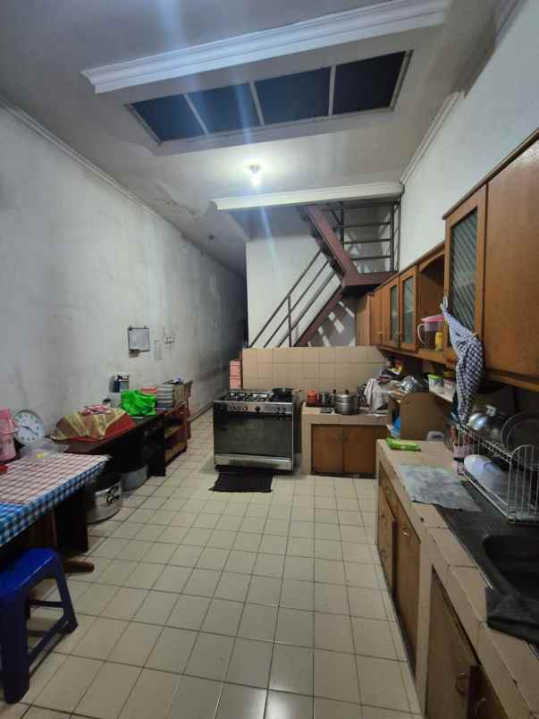 dijual rumah villa gading indah kelapa