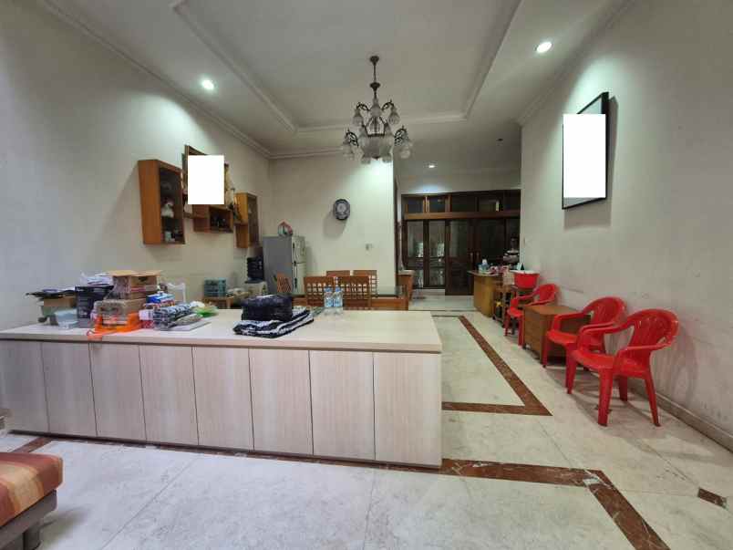 dijual rumah villa gading indah kelapa