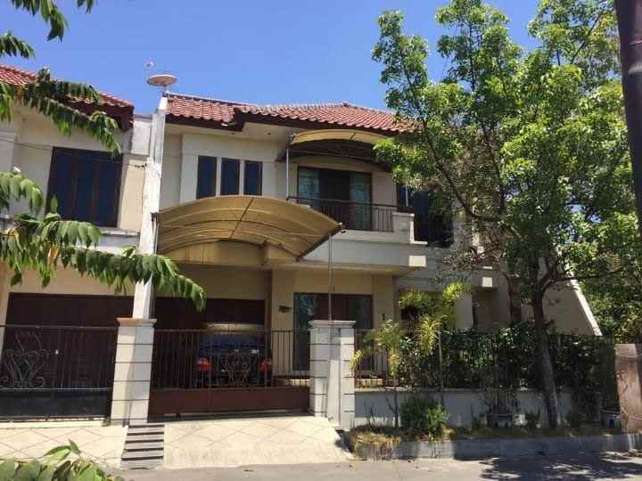 dijual rumah villa galaxy