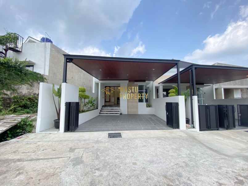dijual rumah wedomartani